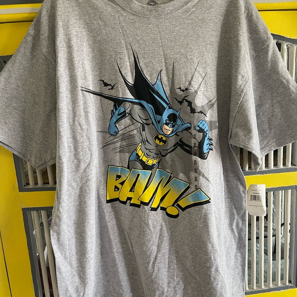 Batman Grey T-shirt.  NEW WITH TAGS.  XL